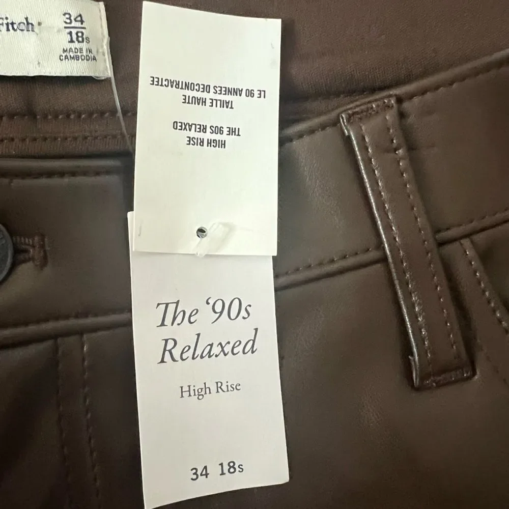 Abercombie &‎ Fitch Vegan Leather 90s Relaxed Pant- Size 34/18